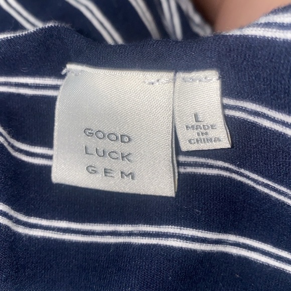 🦋Adorable navy and white striped tank top with ruffled ends! - Picture 7 of 7